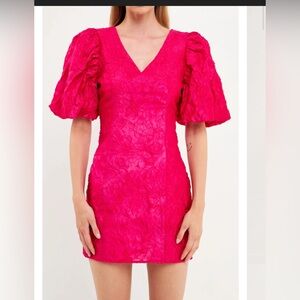 Endless rose pink jacquard puff sleeve dress size medium NWT